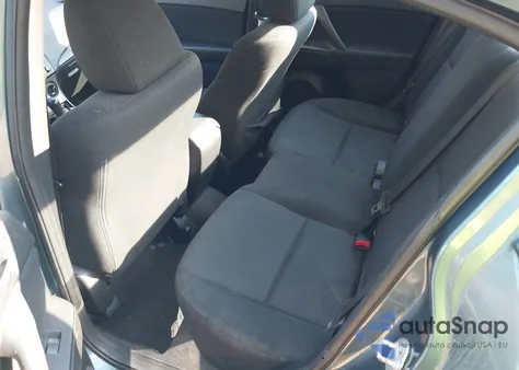 2011 Mazda Mazda3 I Sport from USA, damaged, VIN JM1BL1UG3B1390988